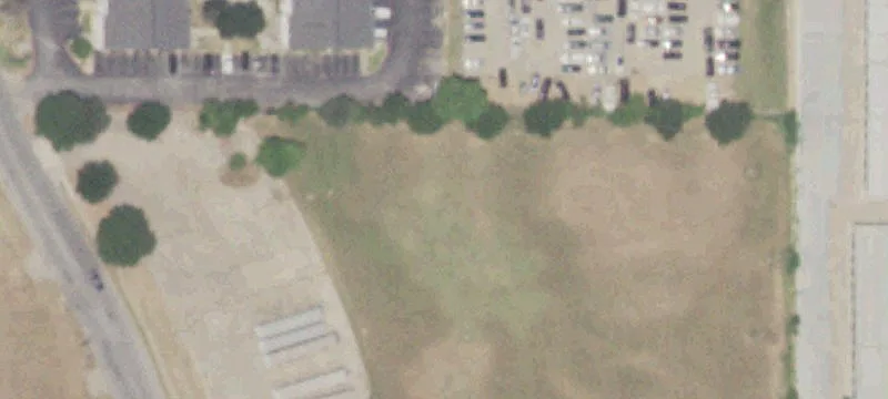 2000 Estrada Pkwy