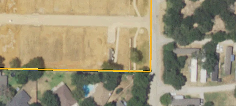 200 Briarwood Ln