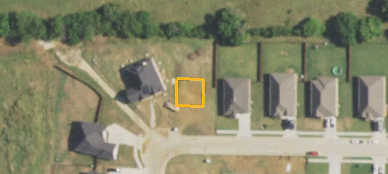 140 Lakeview Cir