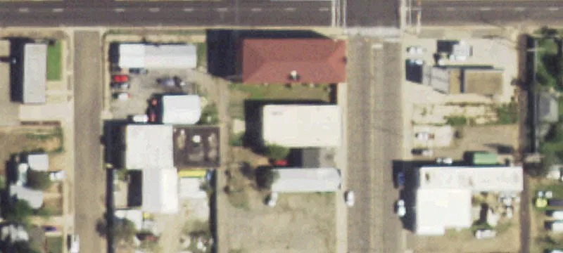 225 Main St