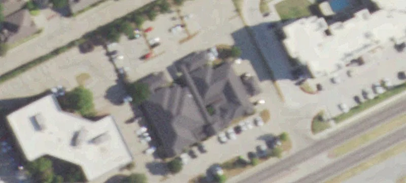 2210 San Jacinto Blvd