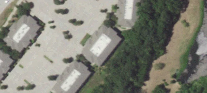 2820 Vlg Pkwy