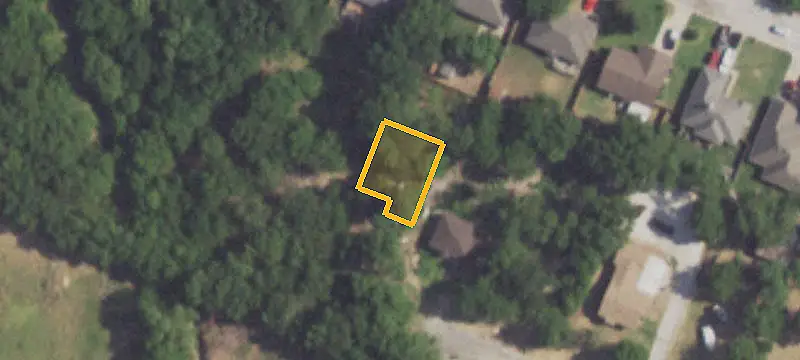Sharon Dr