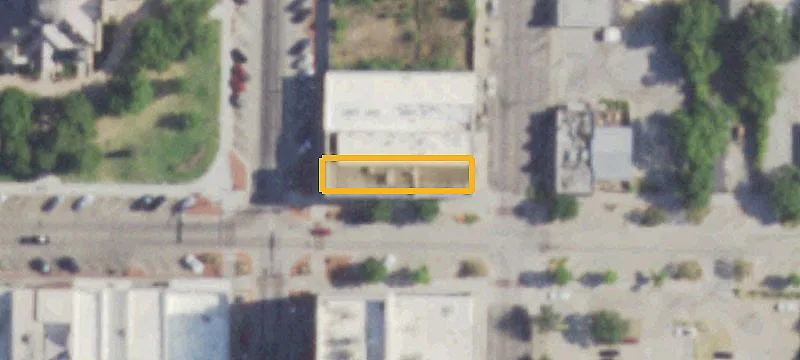 100 Locust St