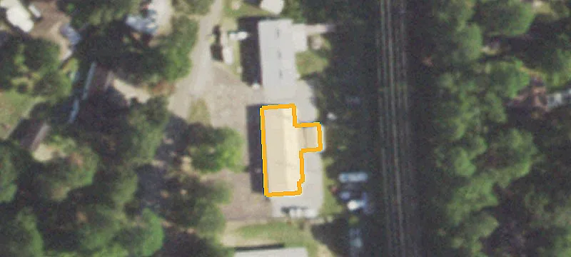 201 Pinewood Dr