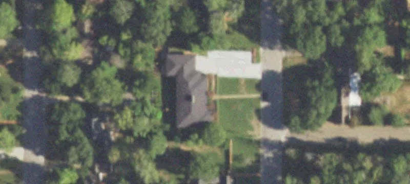 1403 Thompson St