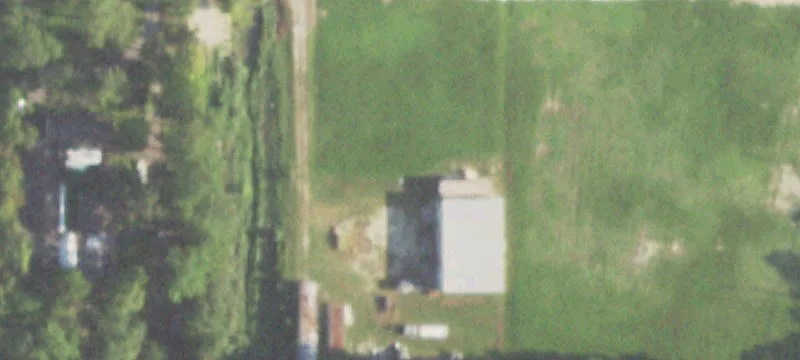 Wallis Dr