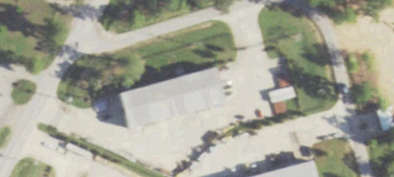 1590 Hawthorne Dr
