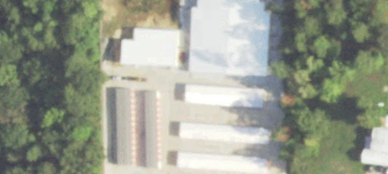 17631 Hwy 105th E