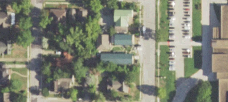 905 Thompson St