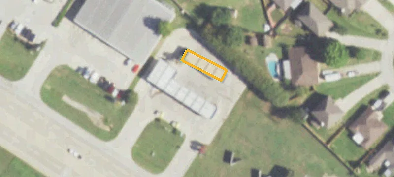 18430 Hwy 105