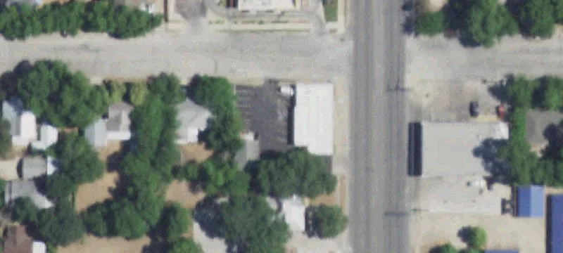 1015 Main St