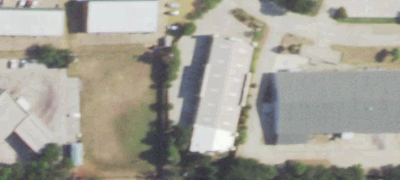 2105 Greenbriar Dr