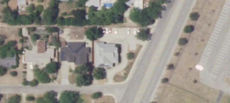 1073 Ivy Ln