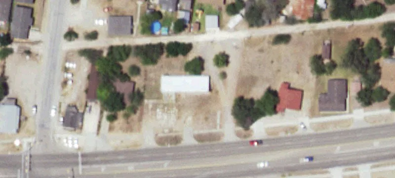 823 Ave J J