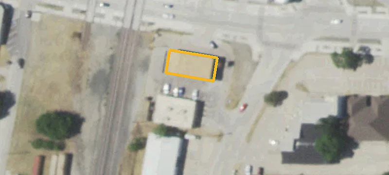 100 Main St