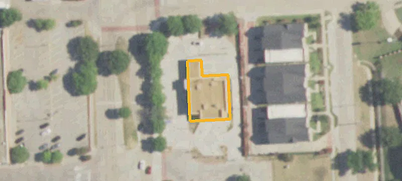 134 Macarthur Blvd