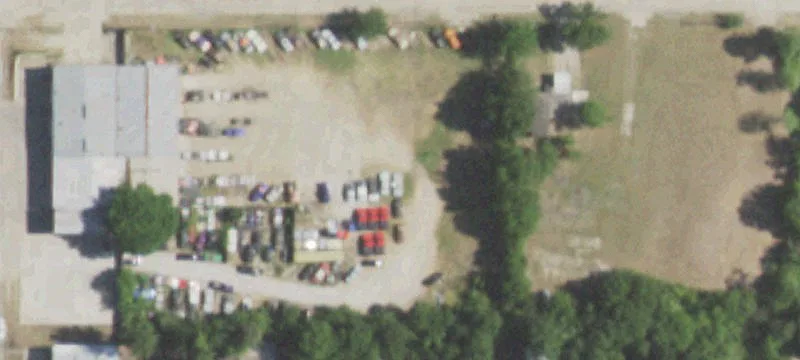 1318 Sherry Ln