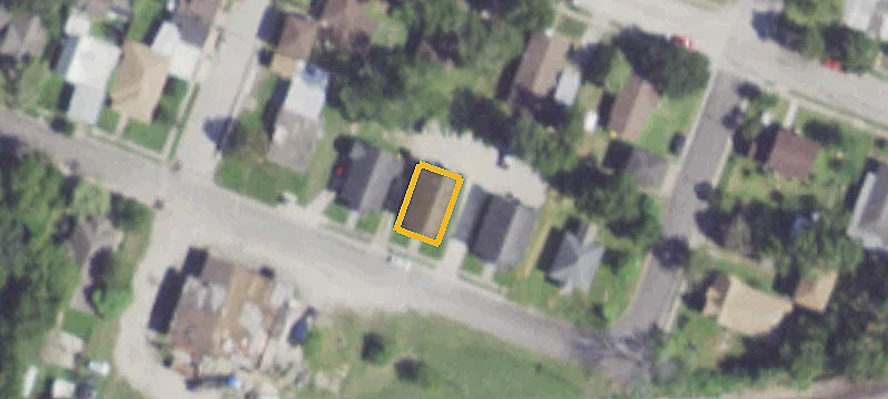 214 Republic Ave, Unit 10