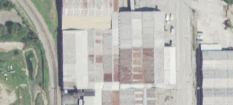 502 Main St