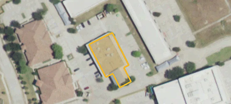 925 Exchange Pkwy