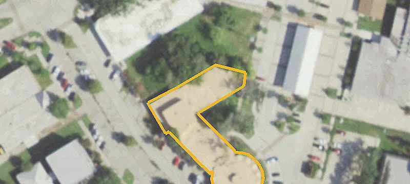 98 Parking Way St