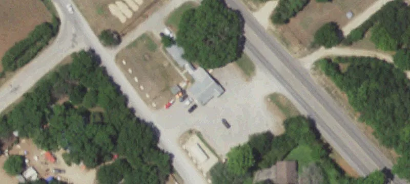 1002 Riv Rd