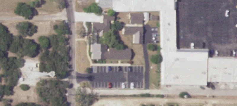 439 Fabra St