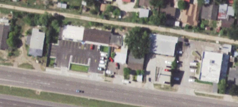 816 Frontage Rd