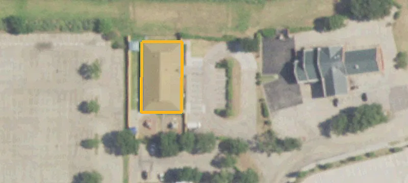 1121 Greenway Cir