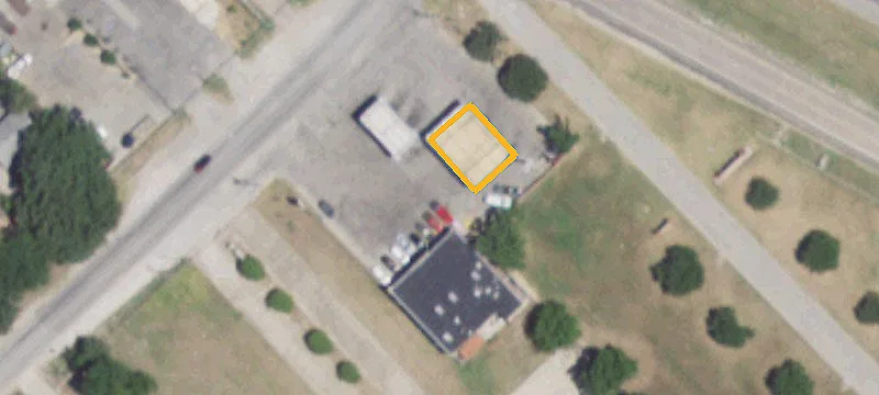2399 Hwy 175