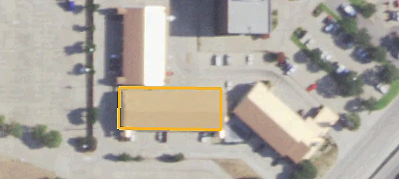 8709 Airport Fwy
