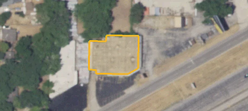 4913 Airport Fwy