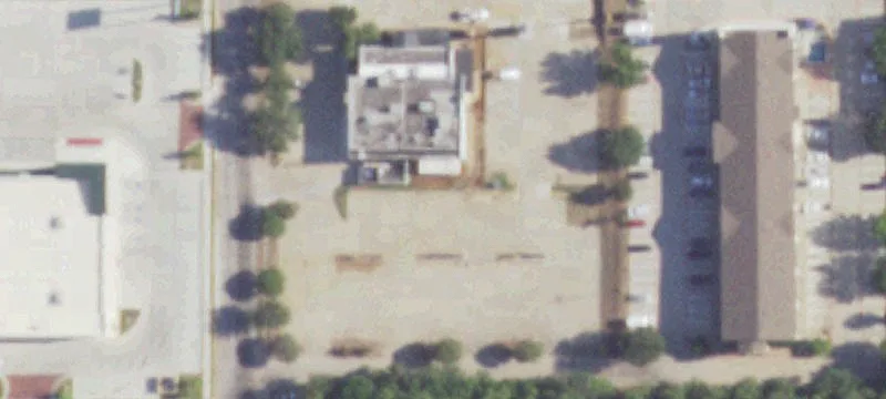 1700 Airport Fwy