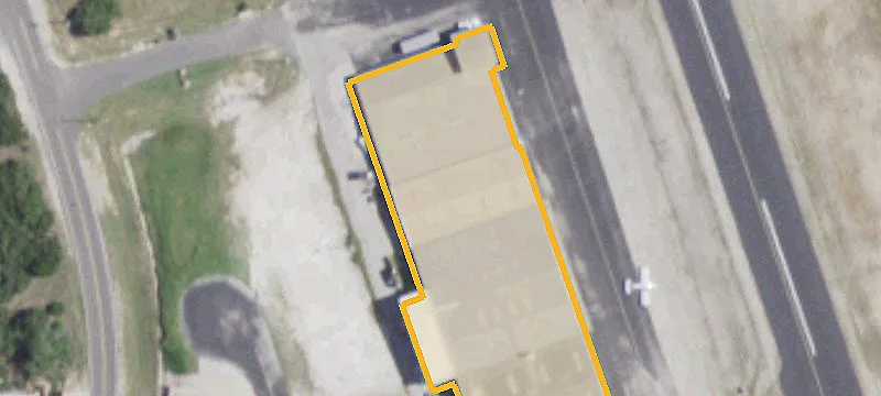 208 Flightline Rd