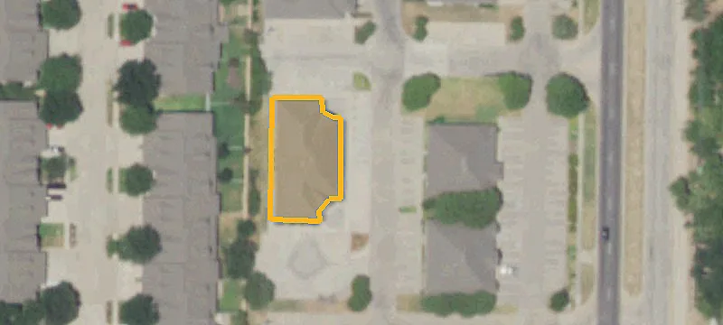 832 Carrier Pkwy