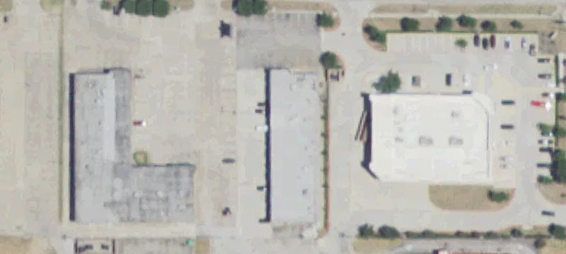 3370 Lakeview Pkwy