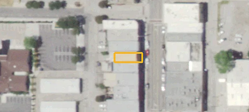 412 Main St
