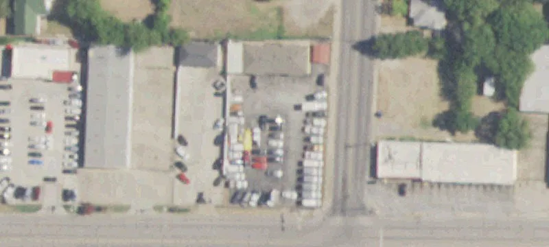 2926 Main St