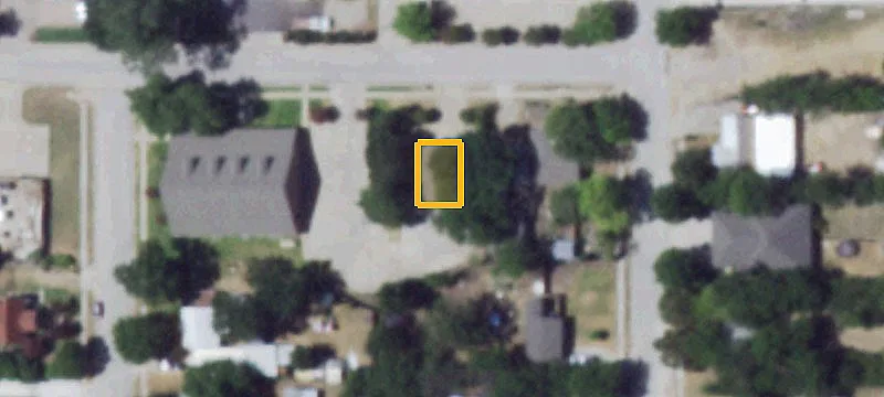 114 Goliad St