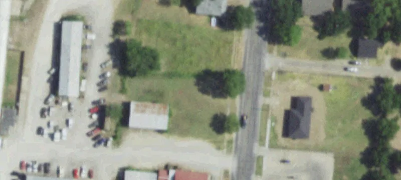 206 3rd St