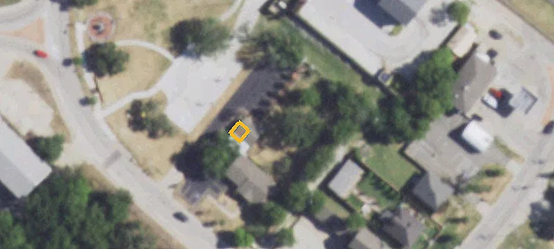 104 Maverick St