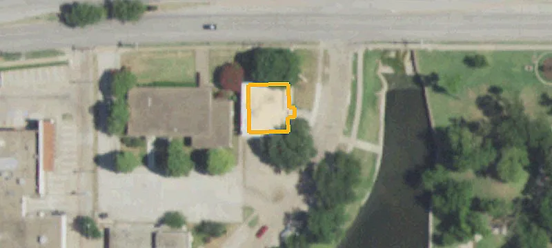 100 Cottonwood Dr