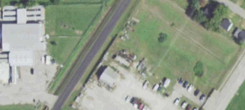 2001 Yellowstone St
