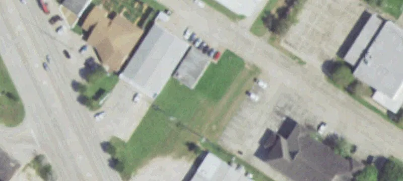 1301 Ave H H