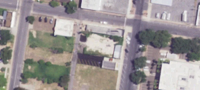 704 Main St