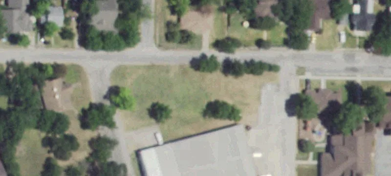 305 Church St