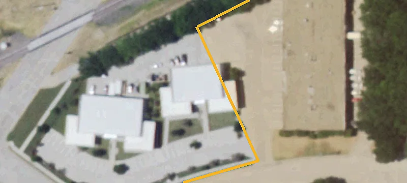 7608 Benbrook Pkwy