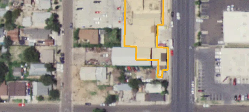 3206 San Bernardo Ave