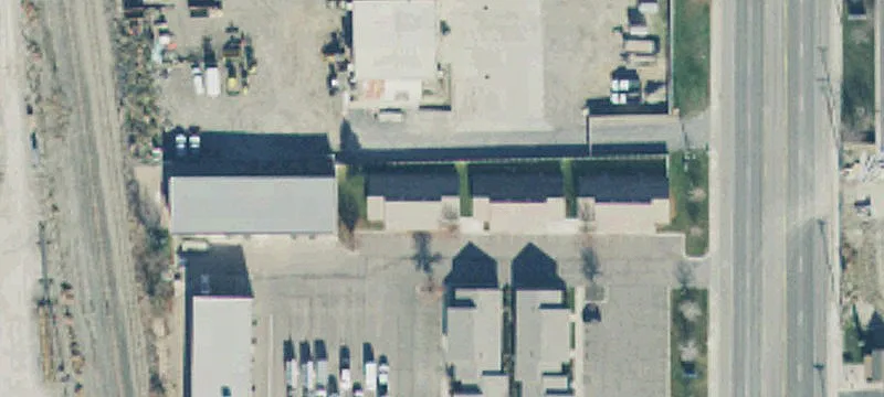 864 Main St